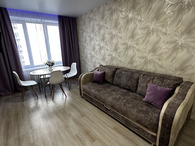 Снять 1-комнатную квартиру посуточно в Абакане, по адресу Трудовая, 84