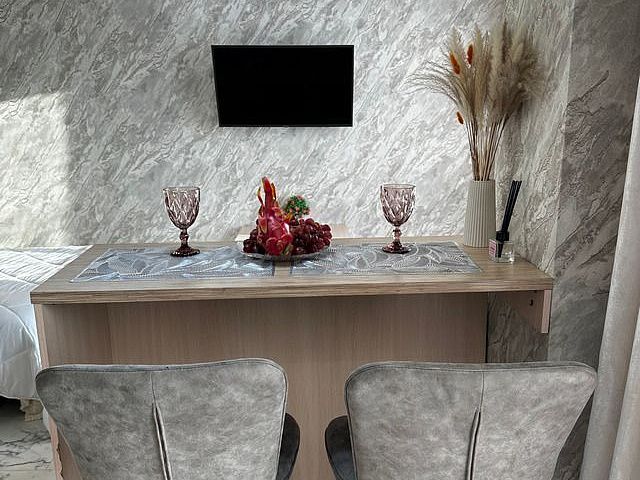 Снять студию посуточно в Абакане по адресу Кирова, 206а